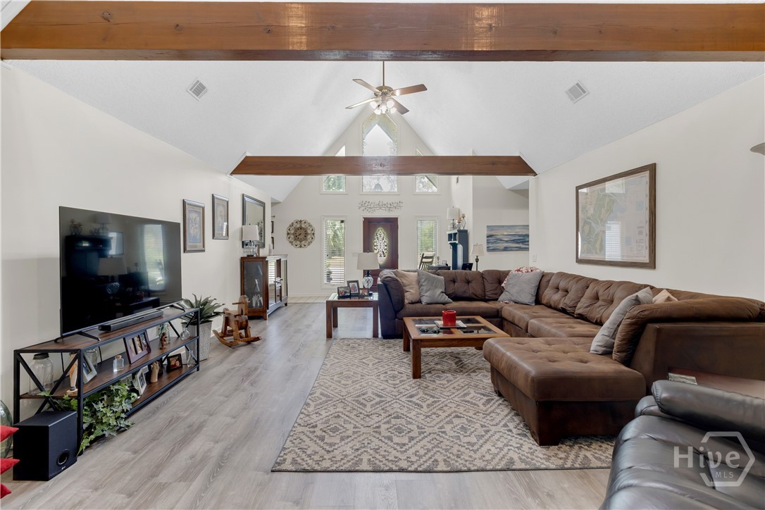 198 Dutchman's Cove Road Midway, GA 31320 - Photo 5 of 39 Living Room