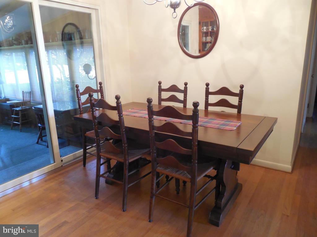 1849 Rockvale Road Lancaster, PA 17602 - Photo 5 of 19 Gallery Image 5