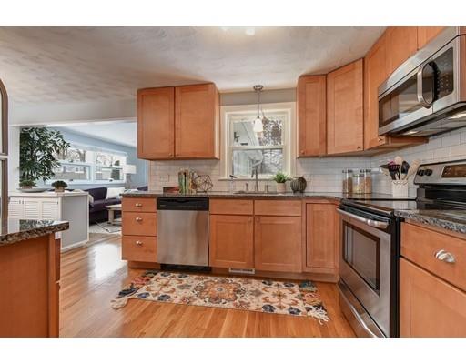 12 Jayne Road Needham, MA 02494 - Photo 2 of 24