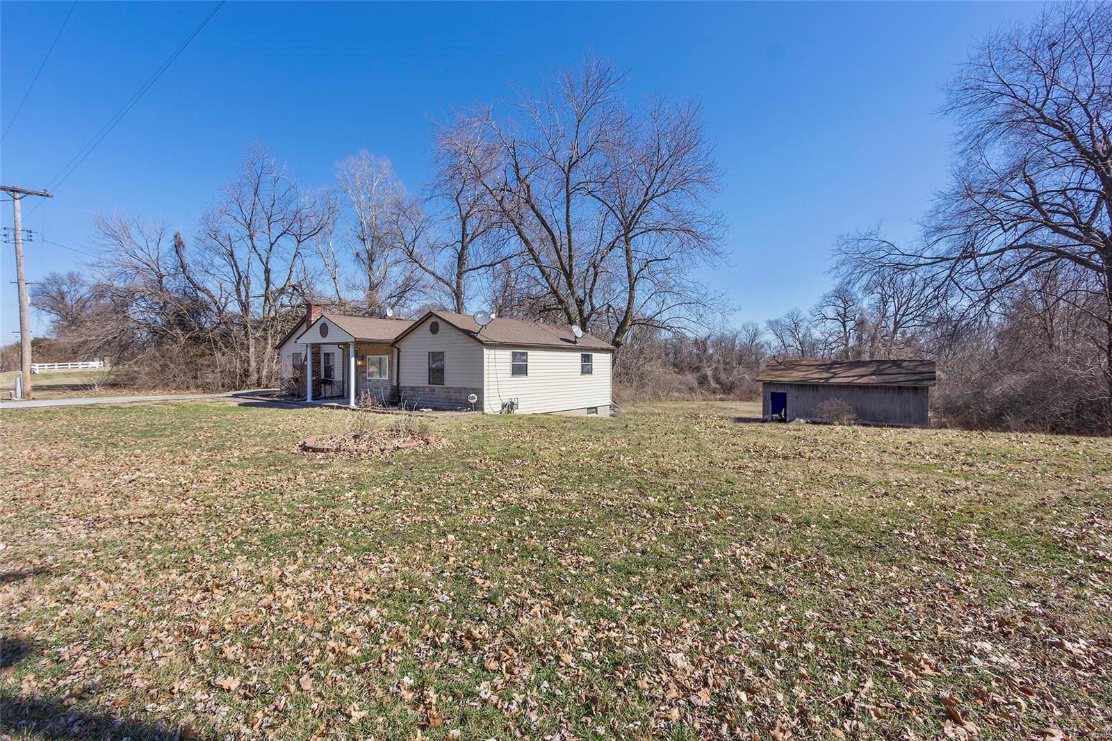 8572 Triple Lakes Road Dupo, IL 62239 - Photo 21 of 47 Gallery Image 21