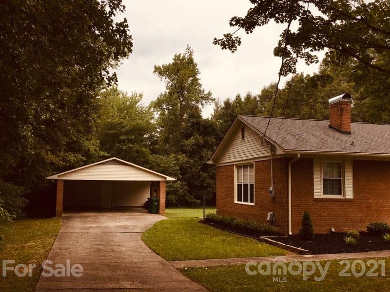 1217 Springhaven Circle Albemarle, NC 28001 - Photo 3 of 42 Gallery Image 3