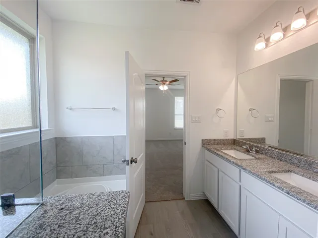 $2,600 | 8014 Chukka Drive, Fulshear, TX 77441