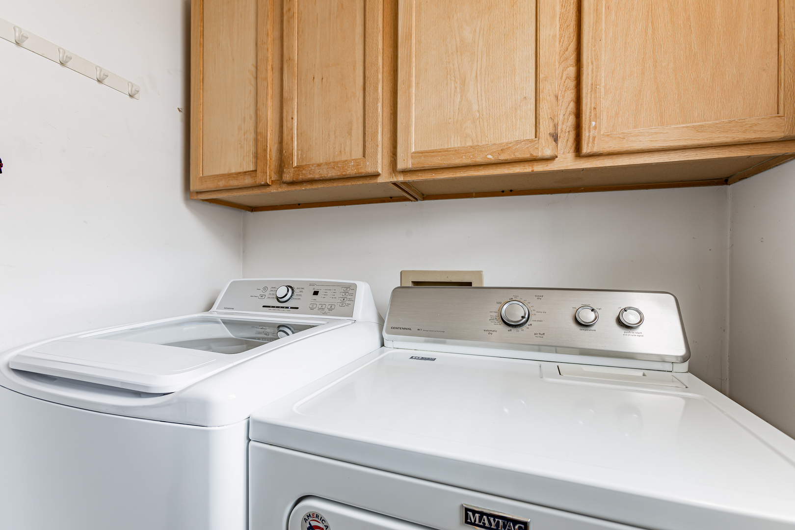 4401 Copper Ridge Road Champaign, IL 61822 - Photo 25 of 49 a utility room with dryer and washer