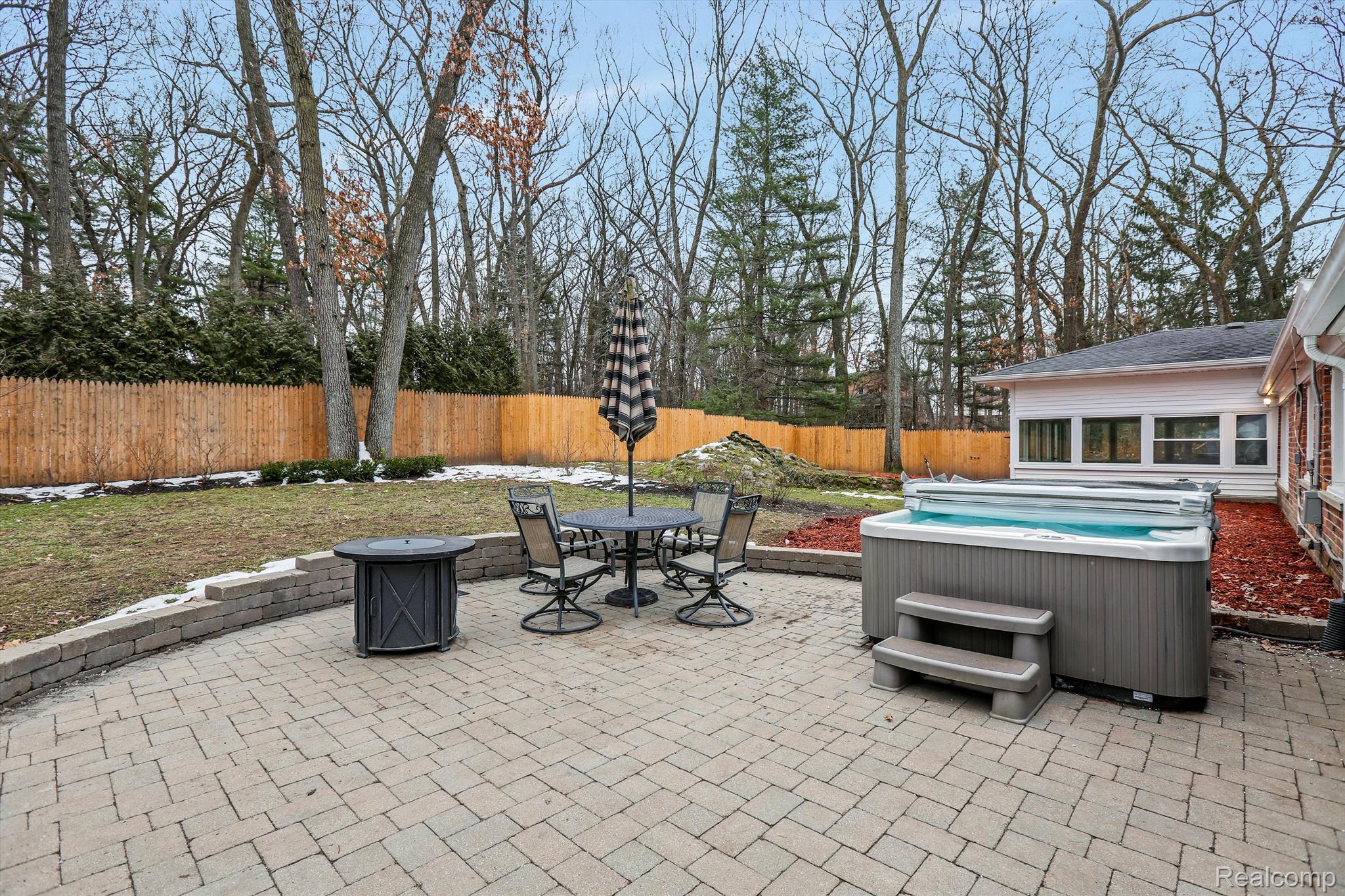 867 Peach Tree Lane Rochester, MI 48306 - Photo 34 of 48