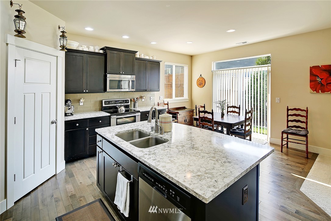 4114 177th Street Southeast Bothell, WA 98012 - Photo 3 of 22