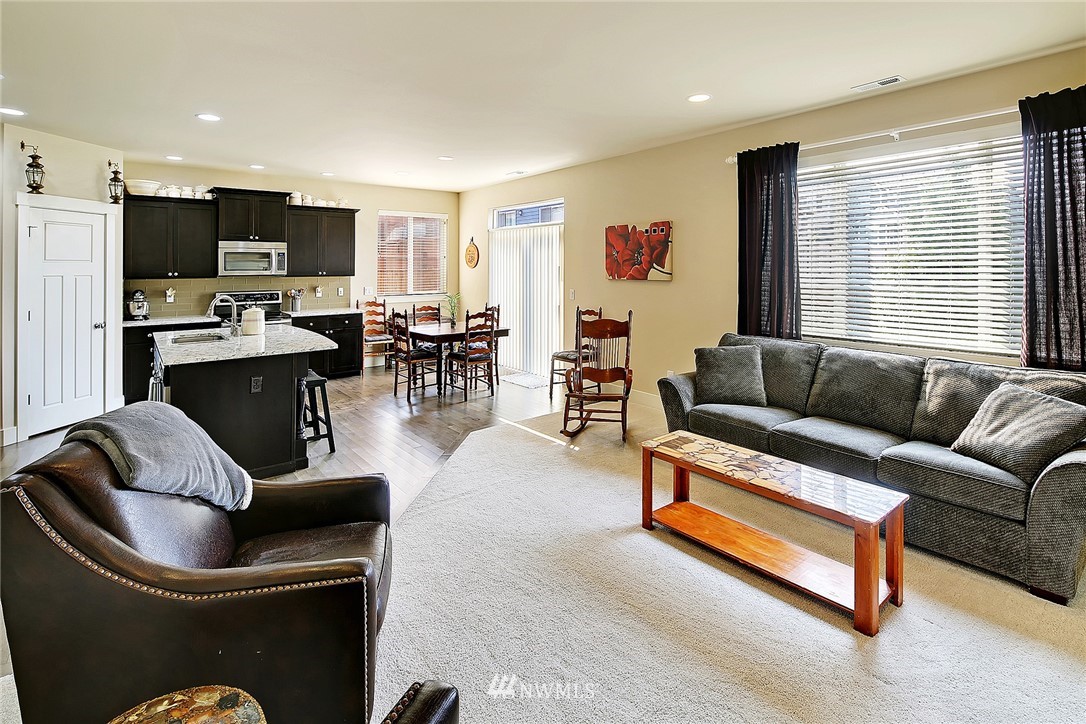 4114 177th Street Southeast Bothell, WA 98012 - Photo 8 of 22