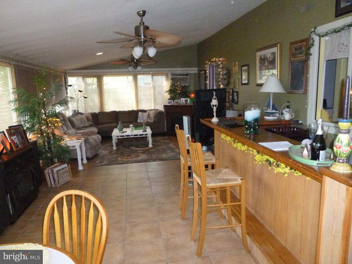 1125 South Beecham Road Williamstown, NJ 08094 - Photo 13 of 20 Great Room