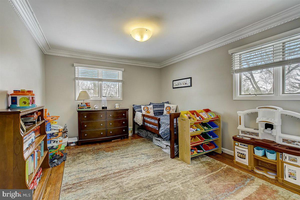184 Windmill Road Willow Grove, PA 19090 - Photo 31 of 43 Gallery Image 31
