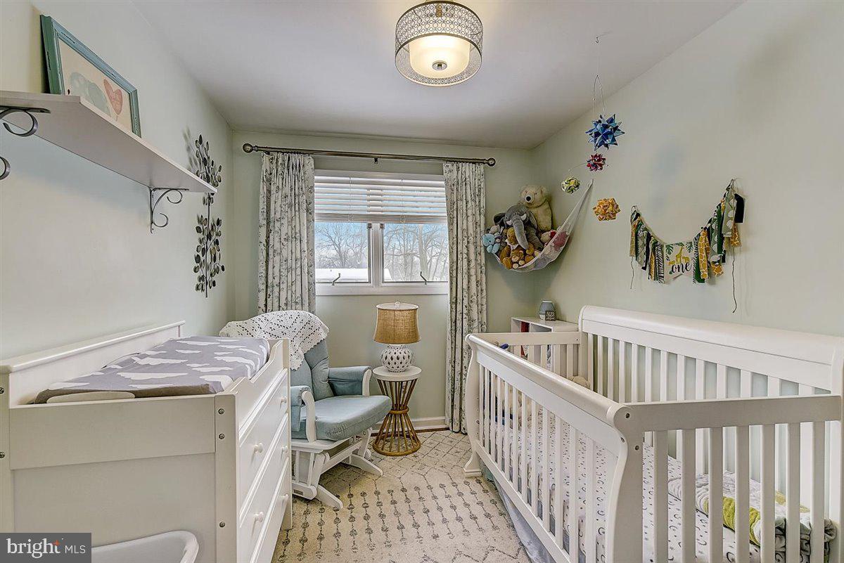 184 Windmill Road Willow Grove, PA 19090 - Photo 34 of 43 Gallery Image 34