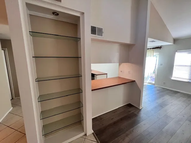 $1,795 | 4217 Creek Ledge, Unit 123, Austin, TX 78731