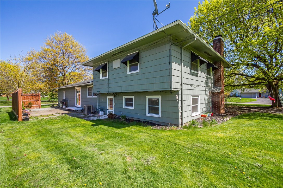 21 Saxony Road Pittsford, NY 14534 - Photo 22 of 39