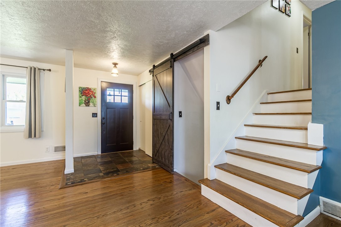 21 Saxony Road Pittsford, NY 14534 - Photo 29 of 39