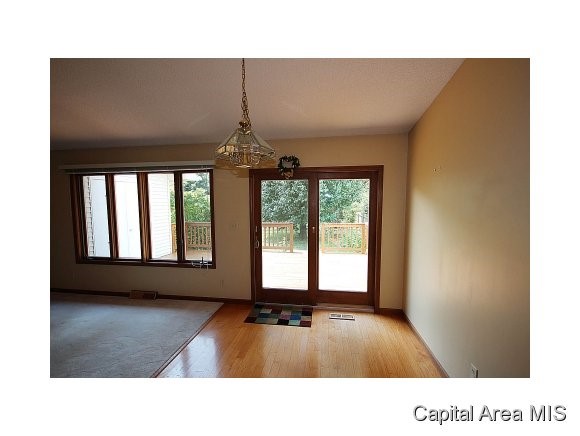 4305 Pickfair Road Springfield, IL 62703 - Photo 3 of 18