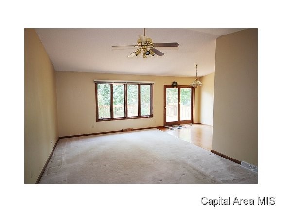 4305 Pickfair Road Springfield, IL 62703 - Photo 8 of 18