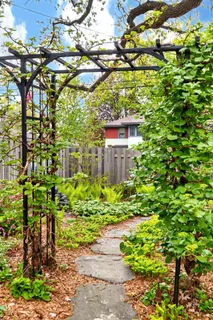 $525,000 | 2840 44th Avenue South, Minneapolis, MN 55406