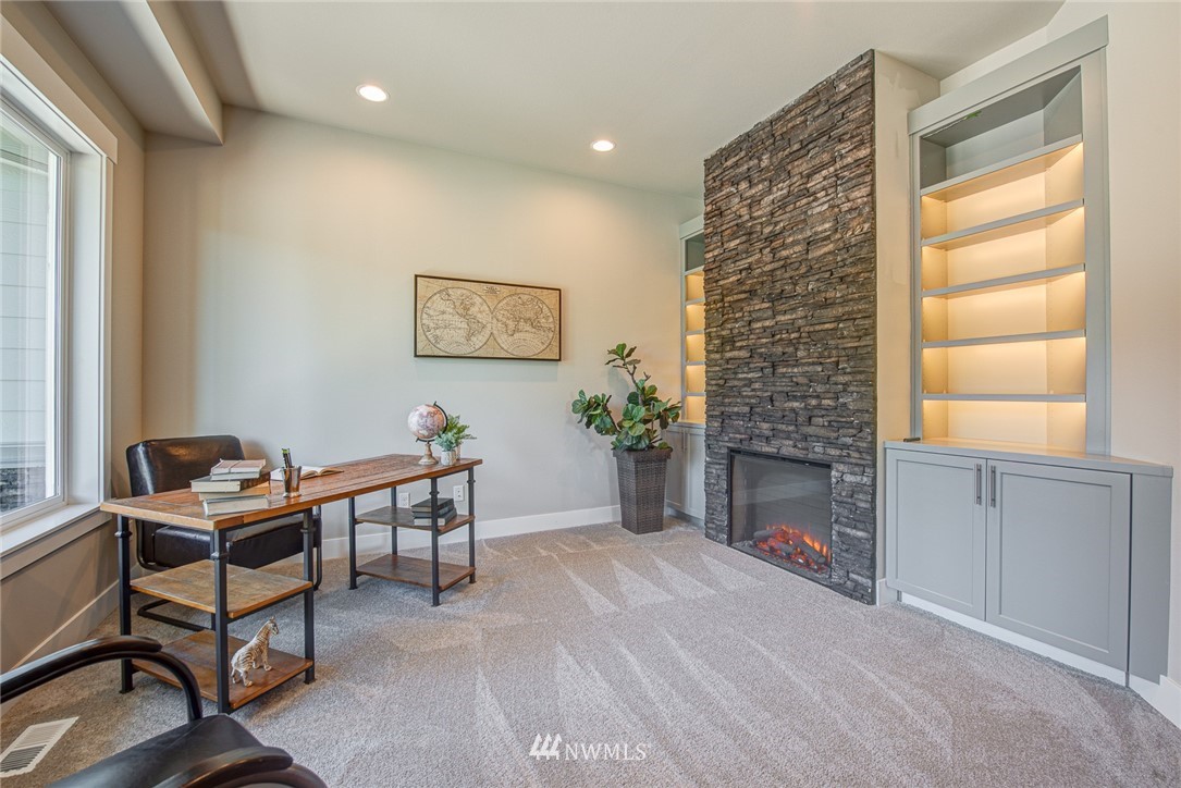 9207 Odin Way Bothell, WA 98011 - Photo 8 of 39 Gallery Image 8