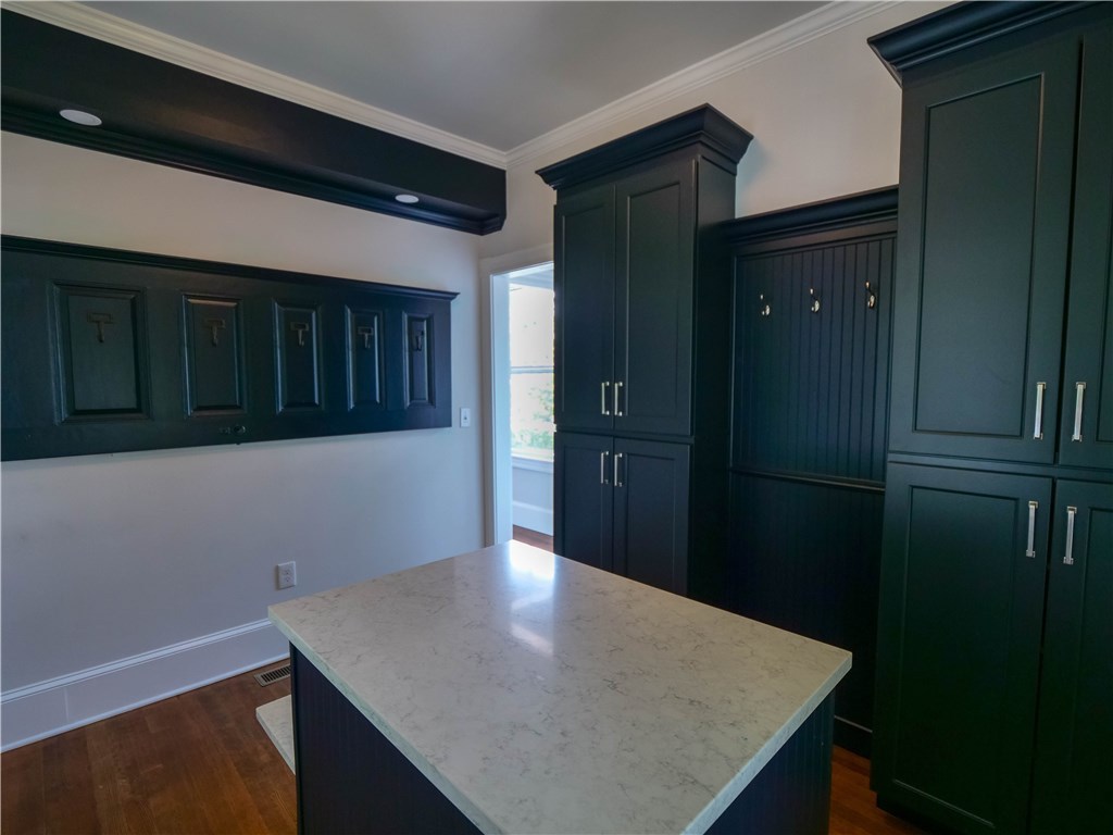 567 Spring Street Newport, RI 02840 - Photo 18 of 40 Gallery Image 18
