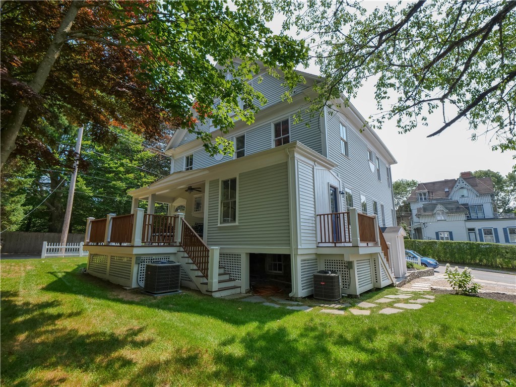 567 Spring Street Newport, RI 02840 - Photo 39 of 40 Gallery Image 39