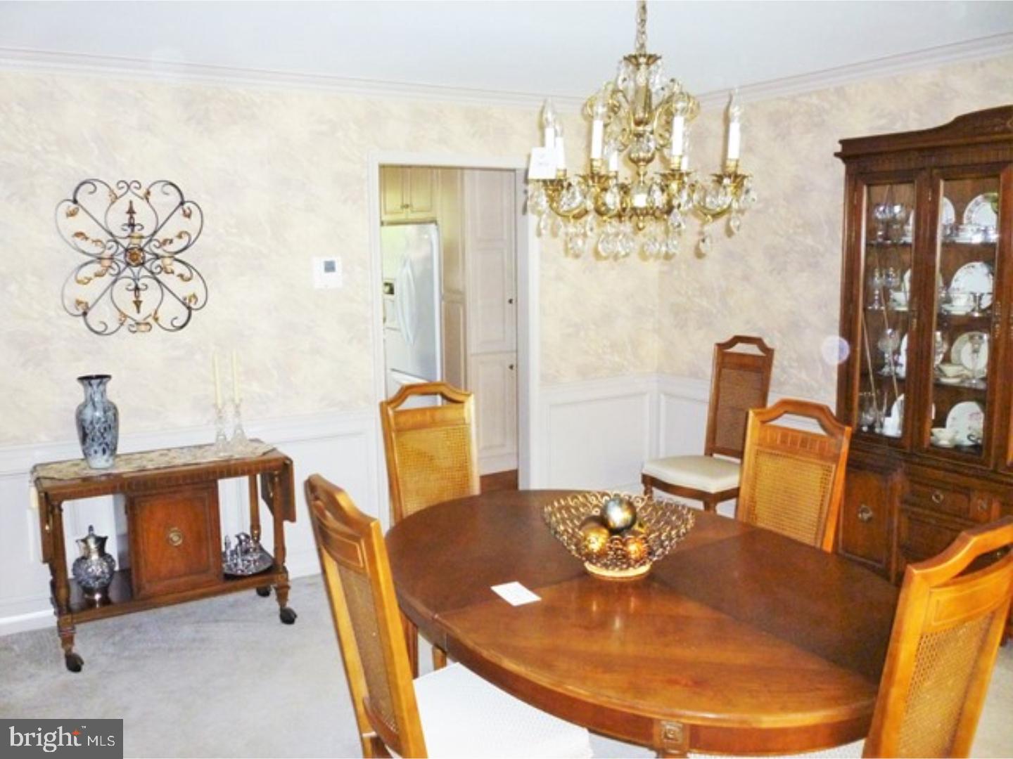 2529 Eaton Road Wilmington, DE 19810 - Photo 11 of 25 Dining Room