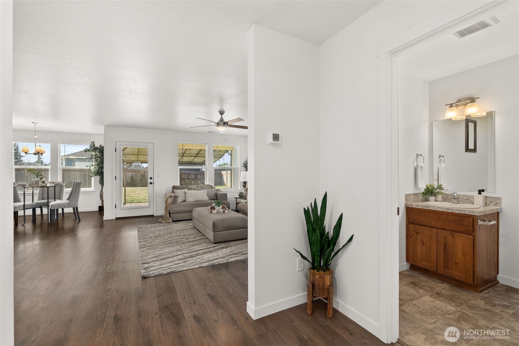 405 Cardinal Avenue Winlock, WA 98596 - Photo 15 of 40