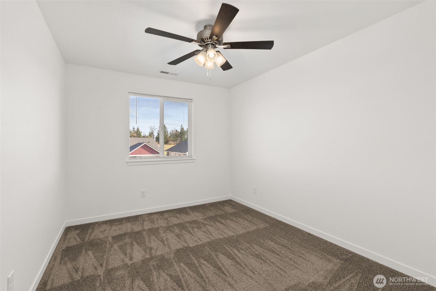 405 Cardinal Avenue Winlock, WA 98596 - Photo 29 of 40