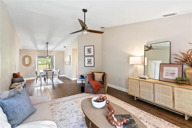 $429,000 | 5471 Cynthia Lane, Sarasota, FL 34235