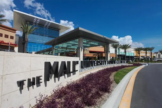 $429,000 | 5471 Cynthia Lane, Sarasota, FL 34235