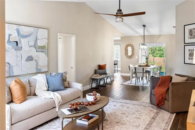 $429,000 | 5471 Cynthia Lane, Sarasota, FL 34235