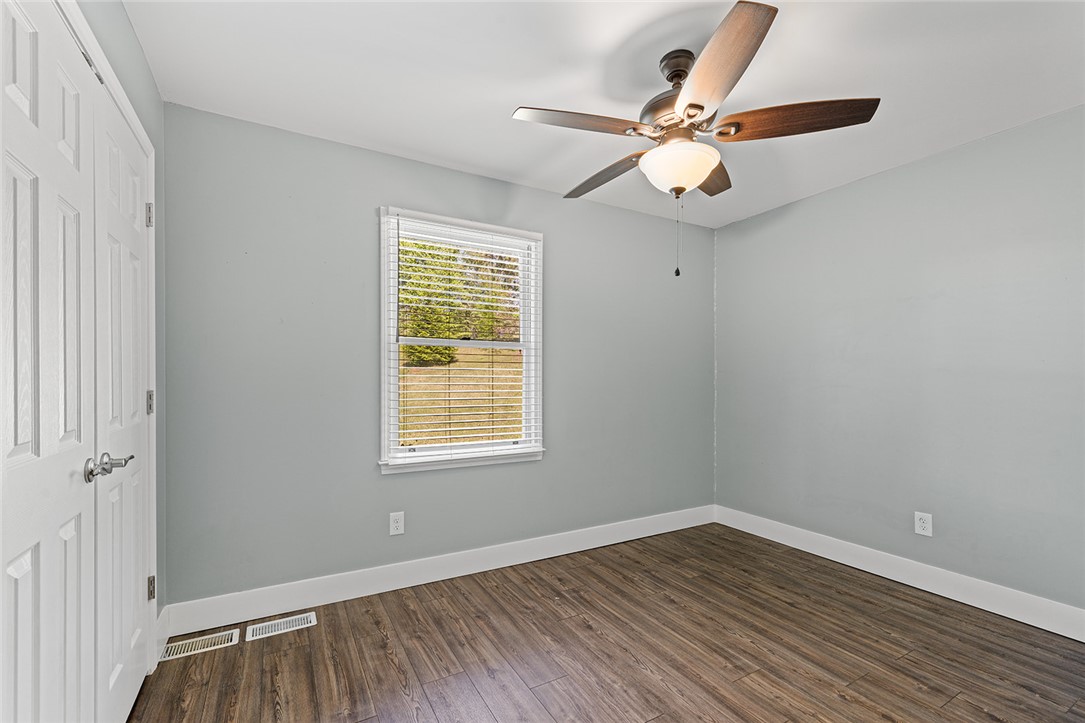 101 Cardinal Drive Seneca, SC 29672 - Photo 33 of 49