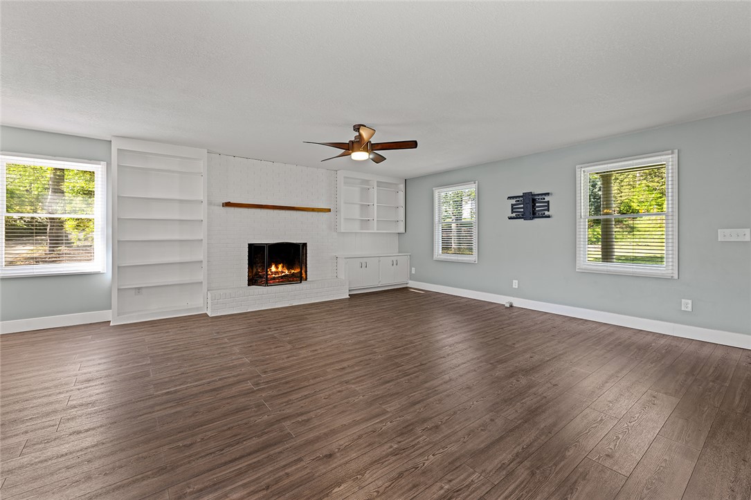 101 Cardinal Drive Seneca, SC 29672 - Photo 9 of 49