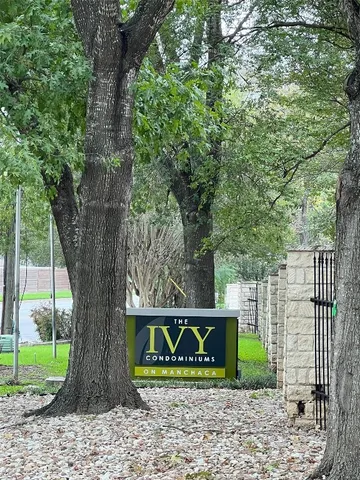 $1,295 | 3204 Manchaca Road, Unit 114, Austin, TX 78704