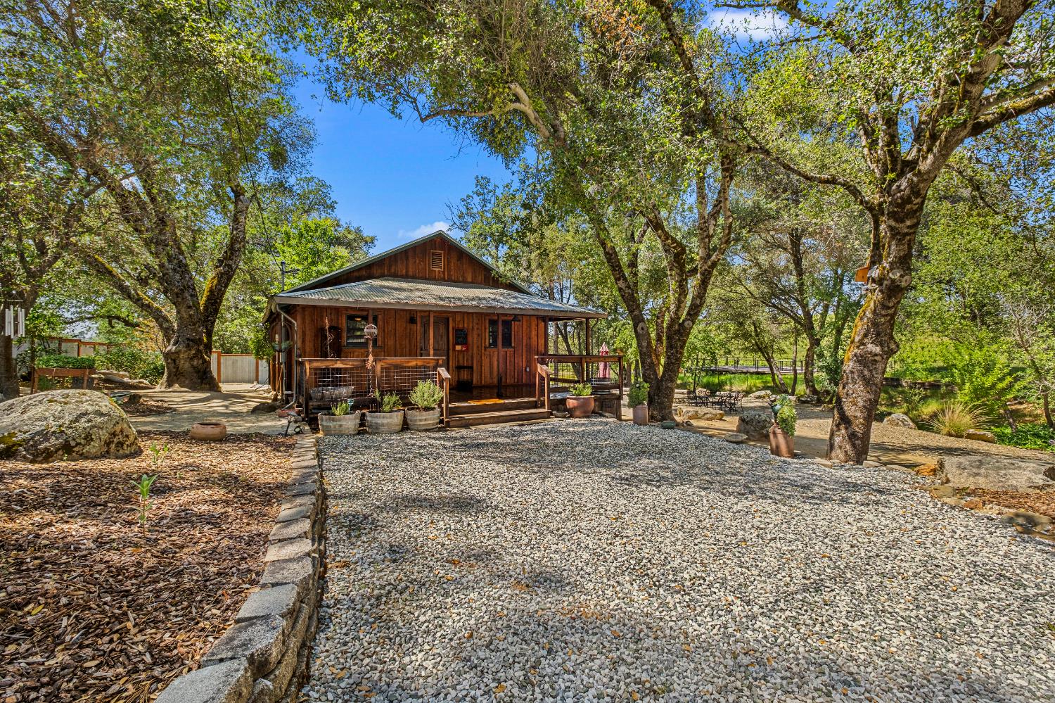 7401 Fairplay Road Somerset, CA 95684 - Photo 3 of 27