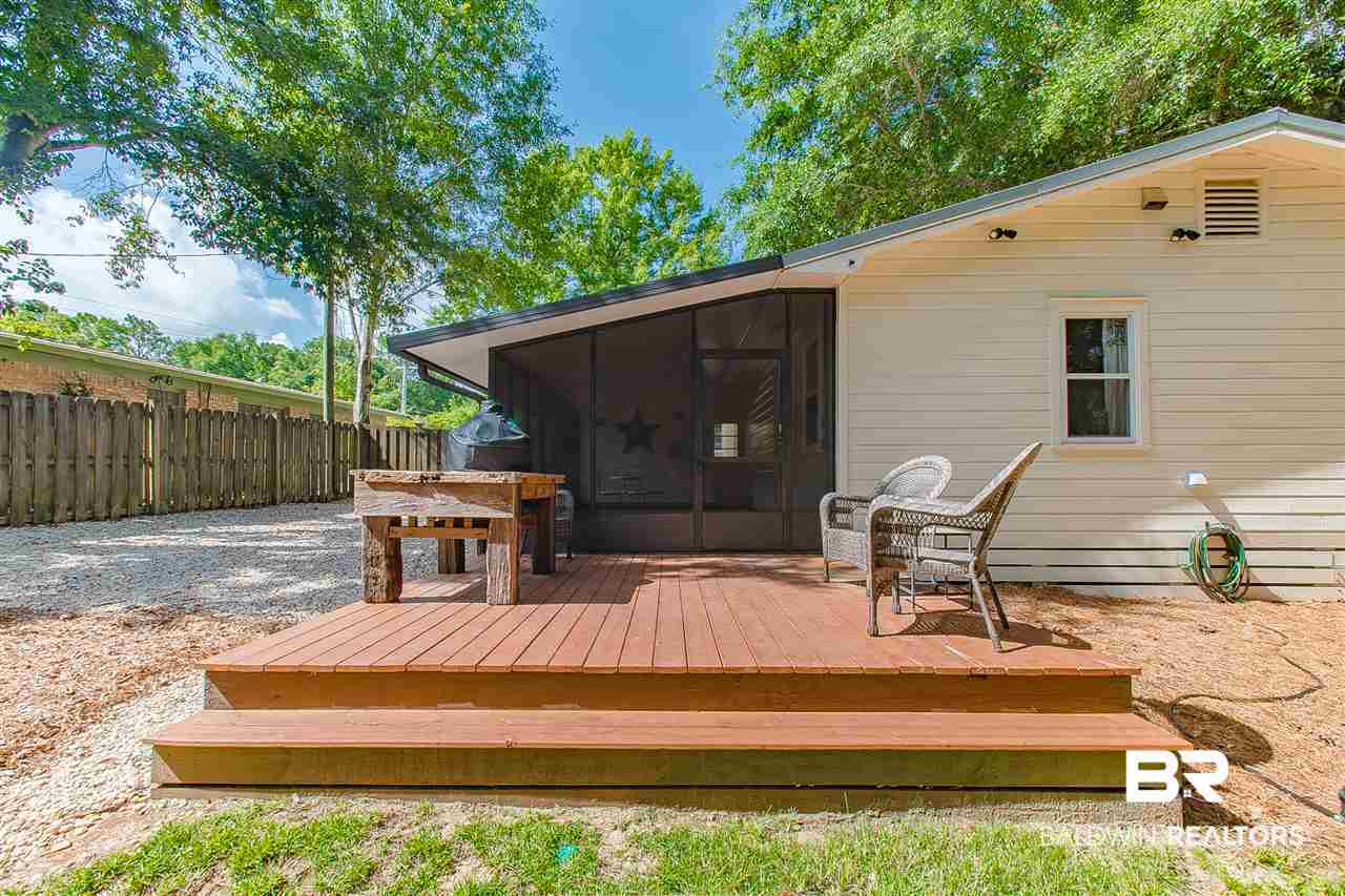 419 Rosa Avenue Fairhope, AL 36532 - Photo 26 of 33