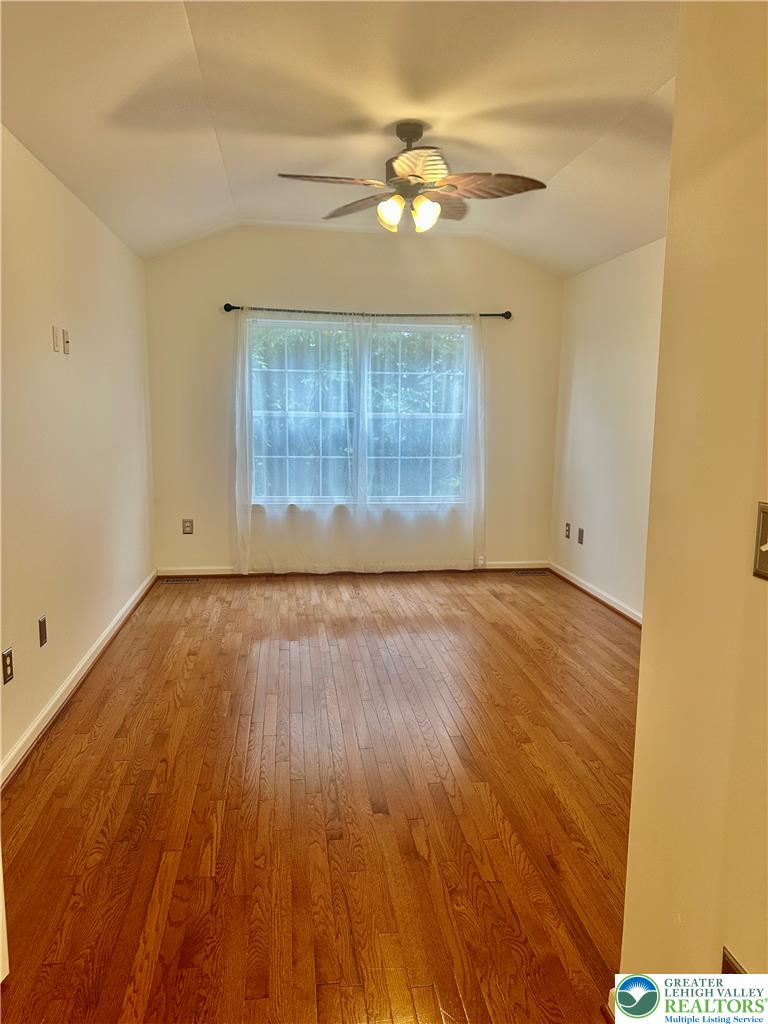 4312 Creek Road Allentown, PA 18104 - Photo 17 of 32