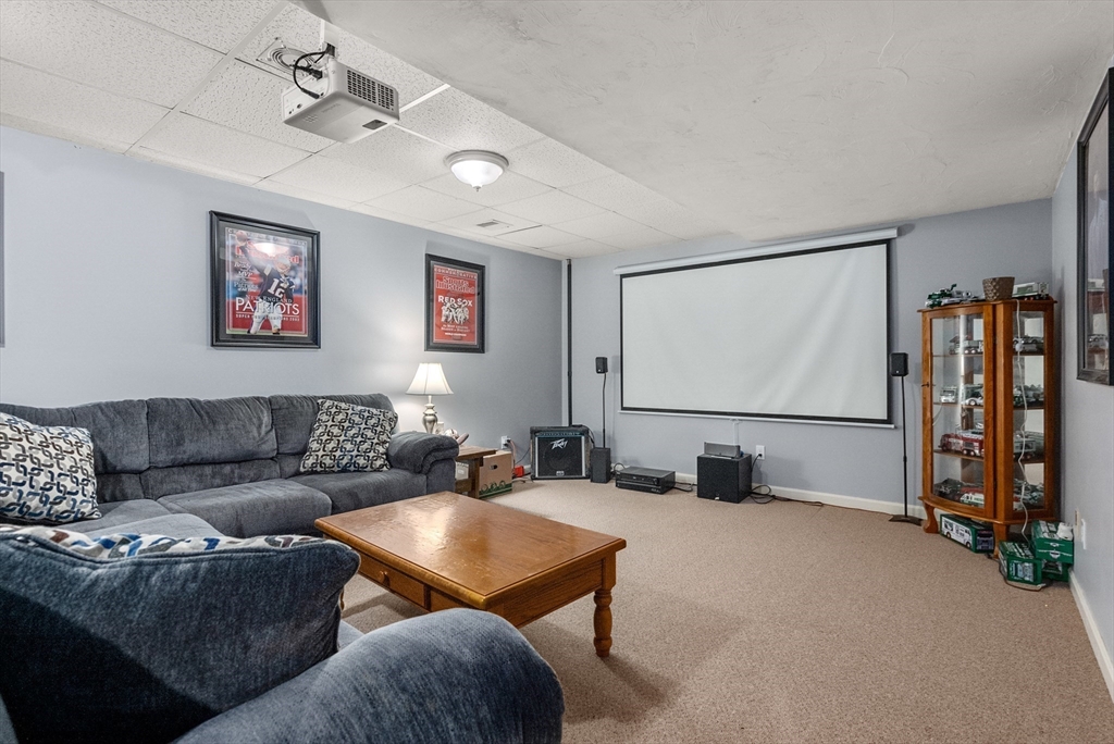 27 Country Side Road, Unit 27 Bellingham, MA 02019 - Photo 17 of 27 Gallery Image 17