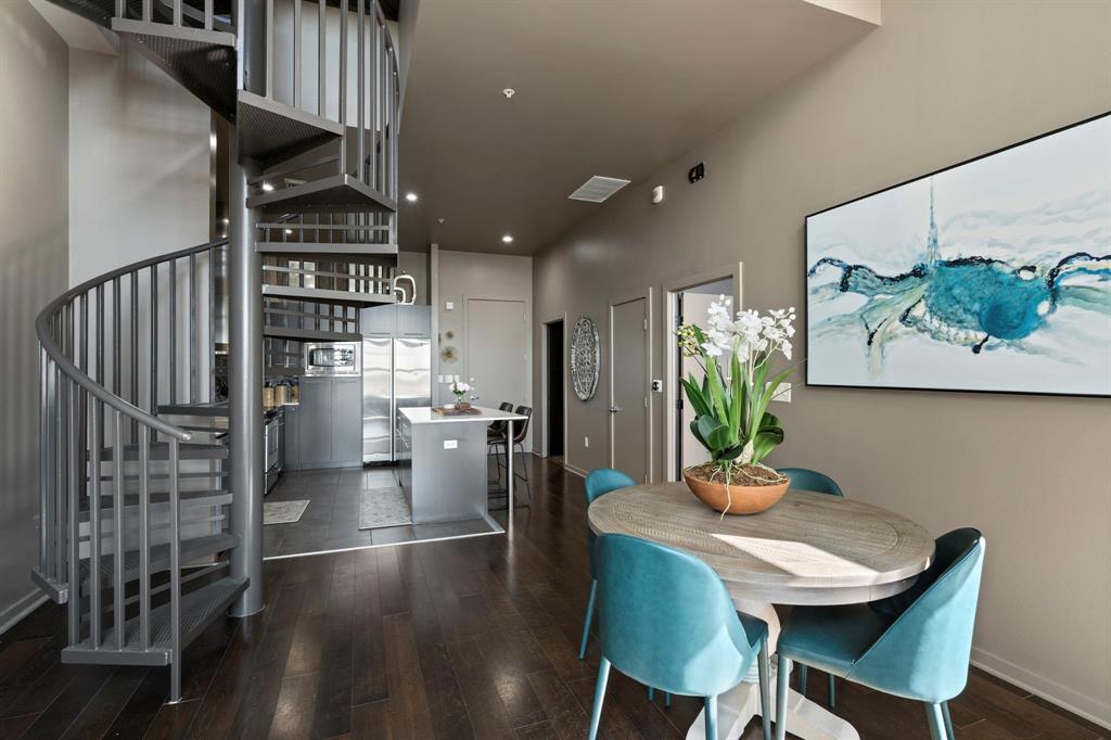 2323 North Houston Street, Unit 701 Dallas, TX 75219 - Photo 5 of 35