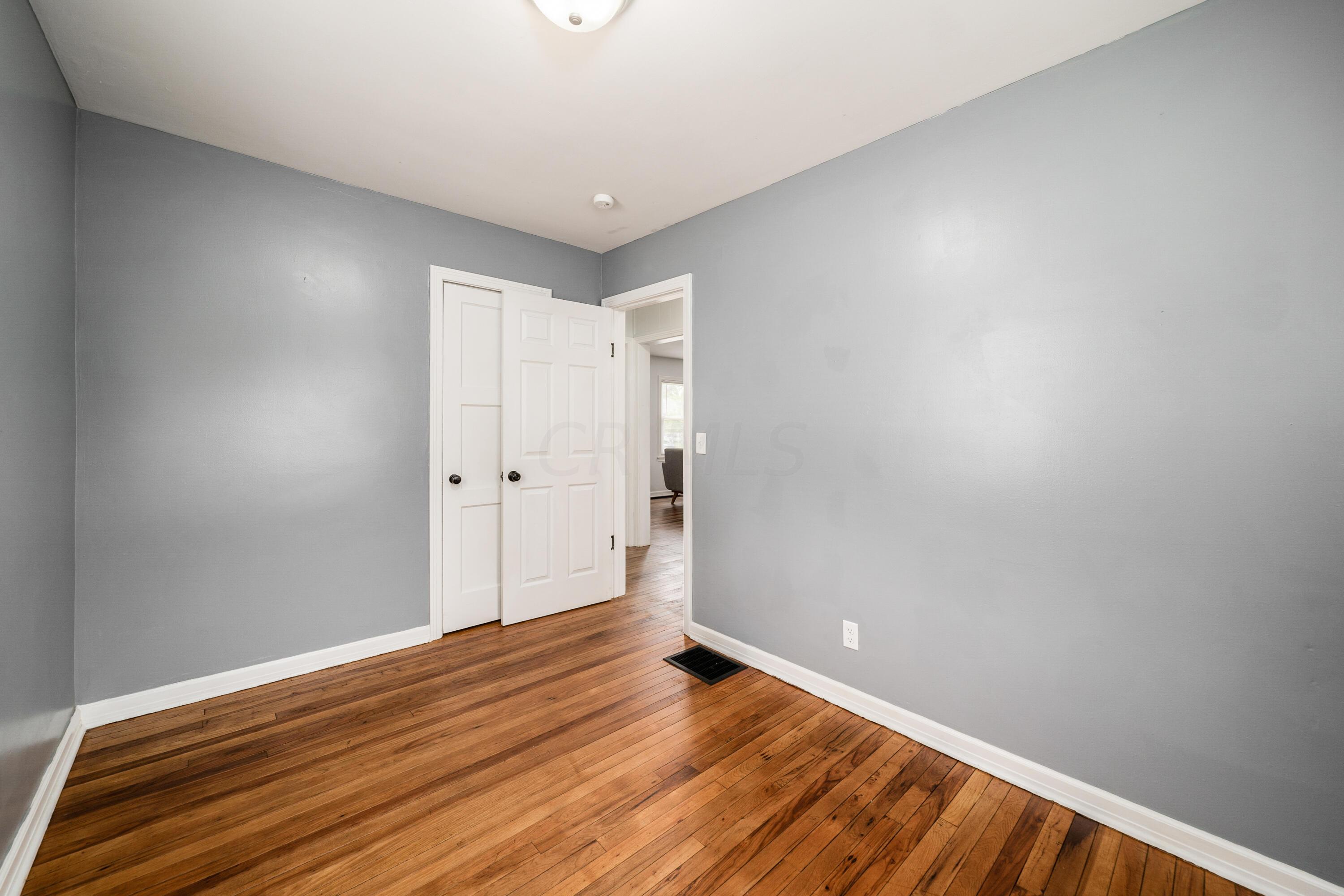 2756 Howey Road Columbus, OH 43211 - Photo 20 of 35 r_2756_Howey_Rd__049