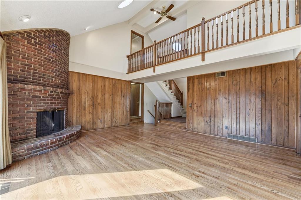 8505 Rosehill Road Lenexa, KS 66215 - Photo 17 of 49