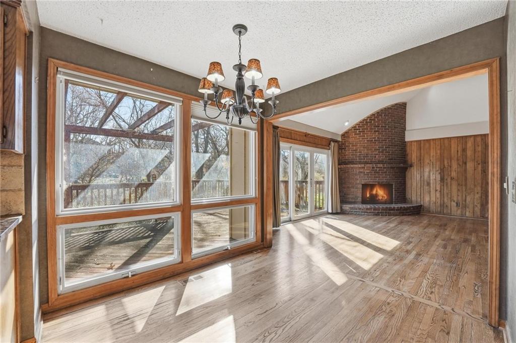 8505 Rosehill Road Lenexa, KS 66215 - Photo 21 of 49