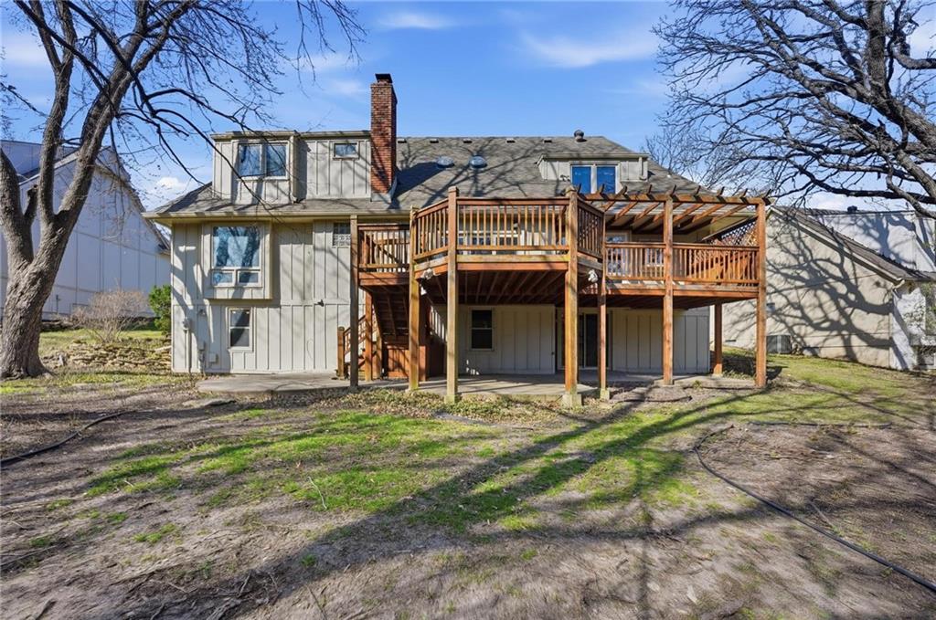 8505 Rosehill Road Lenexa, KS 66215 - Photo 5 of 49