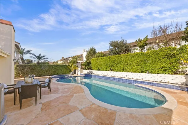 $1,825,000 | 9 Sheridan, Irvine, CA 92620