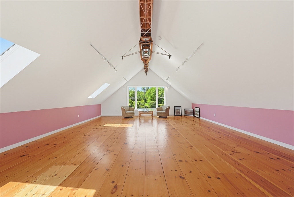 771 Podunk Road East Brookfield, MA 01515 - Photo 23 of 41