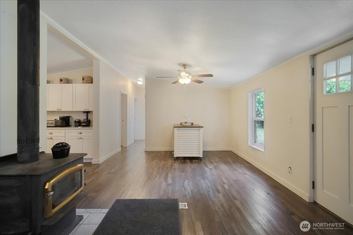 3122 Centralia Alpha Road Onalaska, WA 98570 - Photo 10 of 32