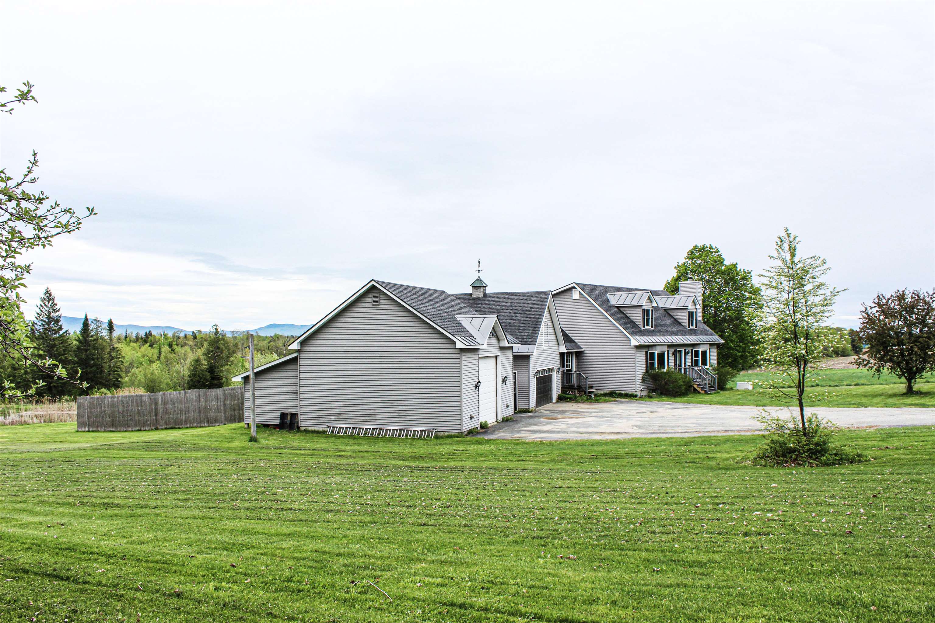 1360 Underpass Road Sutton, VT 05867 - Photo 4 of 37