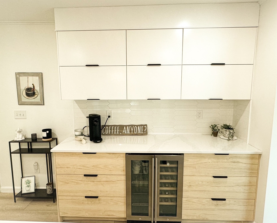 101 Spiers Road Newton, MA 02459 - Photo 7 of 35 a bathroom with a sink and a window