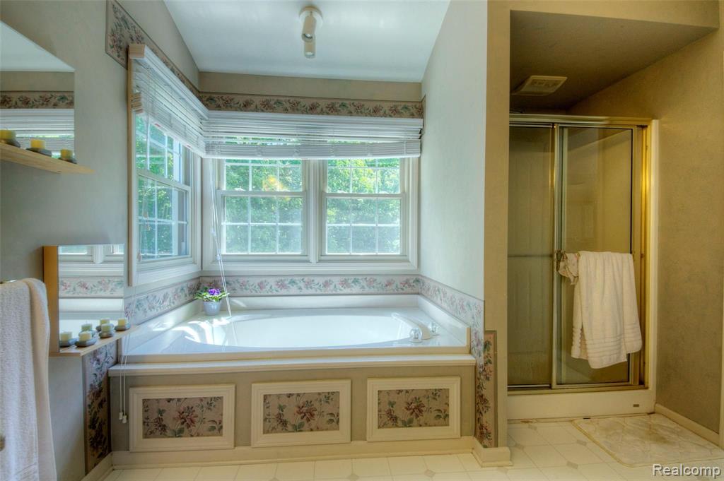 46559 Inverness Road Canton, MI 48188 - Photo 30 of 48