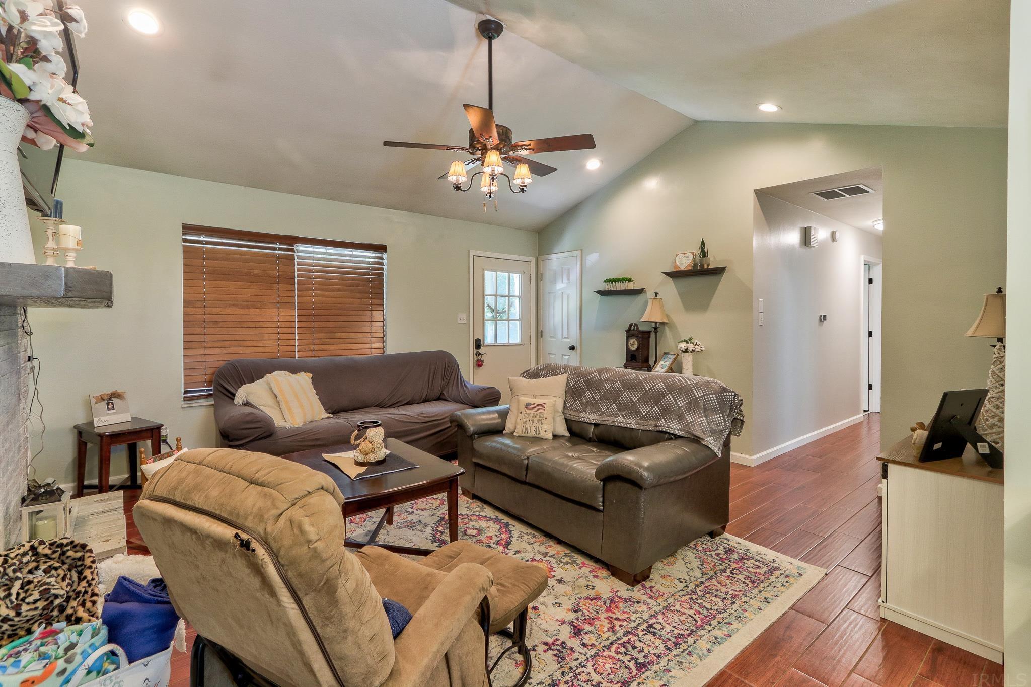 6922 Ferstel Road Newburgh, IN 47630 - Photo 4 of 27