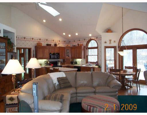 22555 Stanton Road Lakeville, IN 46536 - Photo 4 of 12