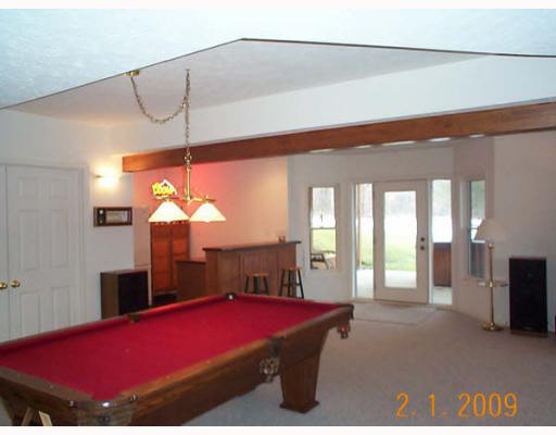 22555 Stanton Road Lakeville, IN 46536 - Photo 7 of 12