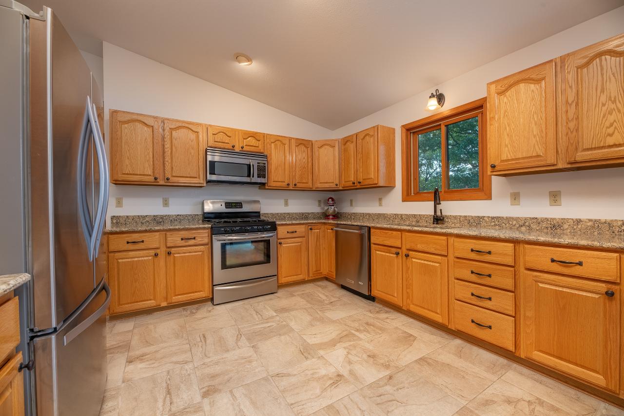 6003 Redpine Lane Rhinelander, WI 54501 - Photo 22 of 39 Gallery Image 22